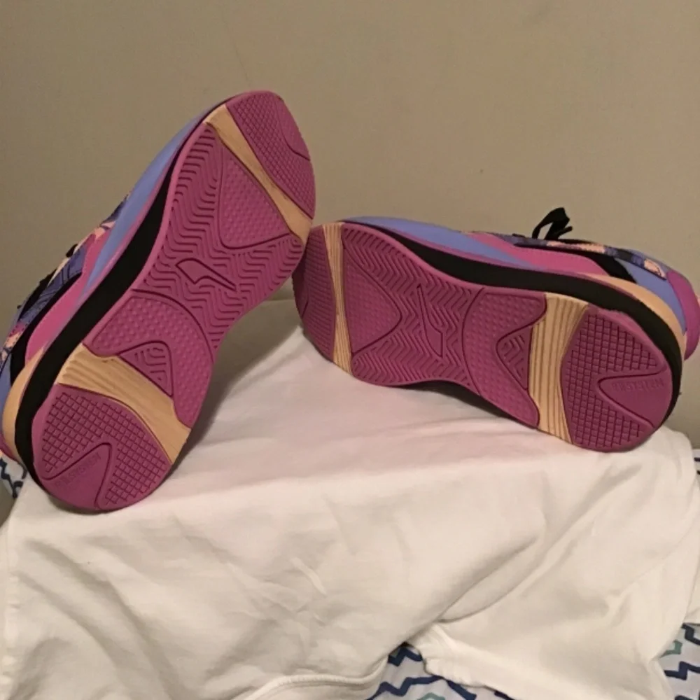 😜Puma, women’s size 9.5, new condition, see photos - Picture 5 of 5